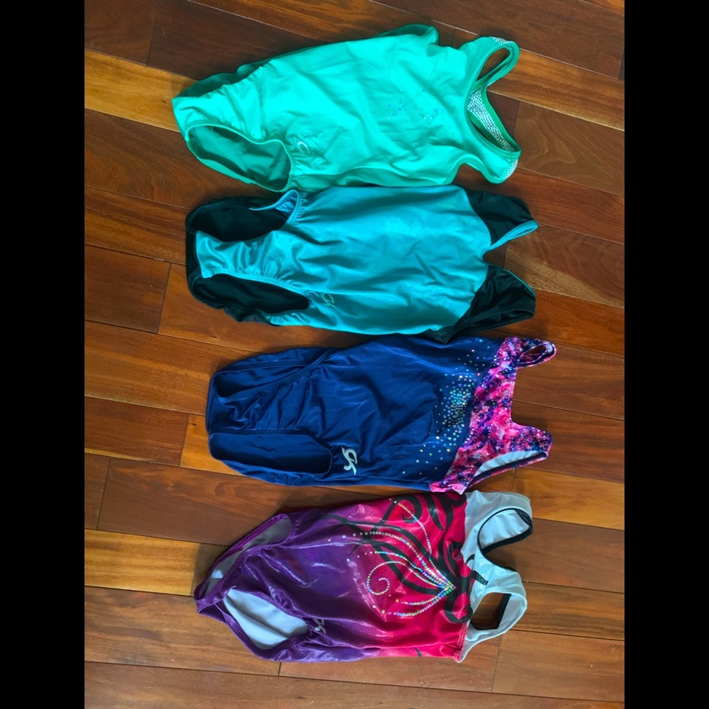 GK elite lot of 4 Leo’s size child large